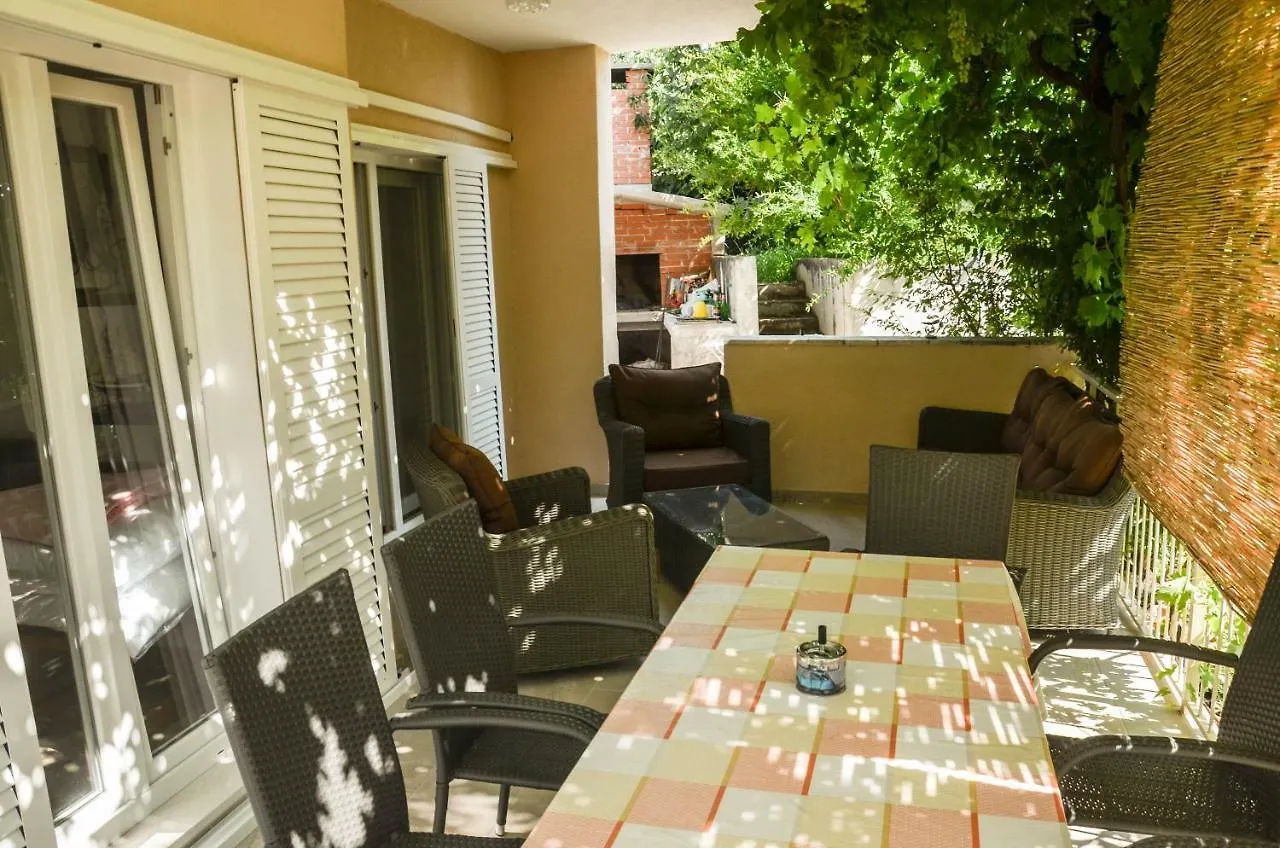 Apartments Andoria Trogir