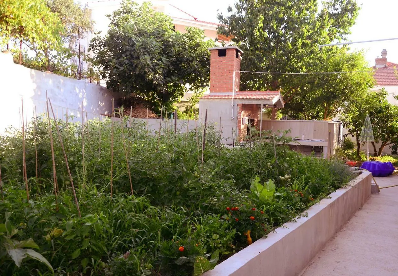 Apartments Andoria Trogir Croatia