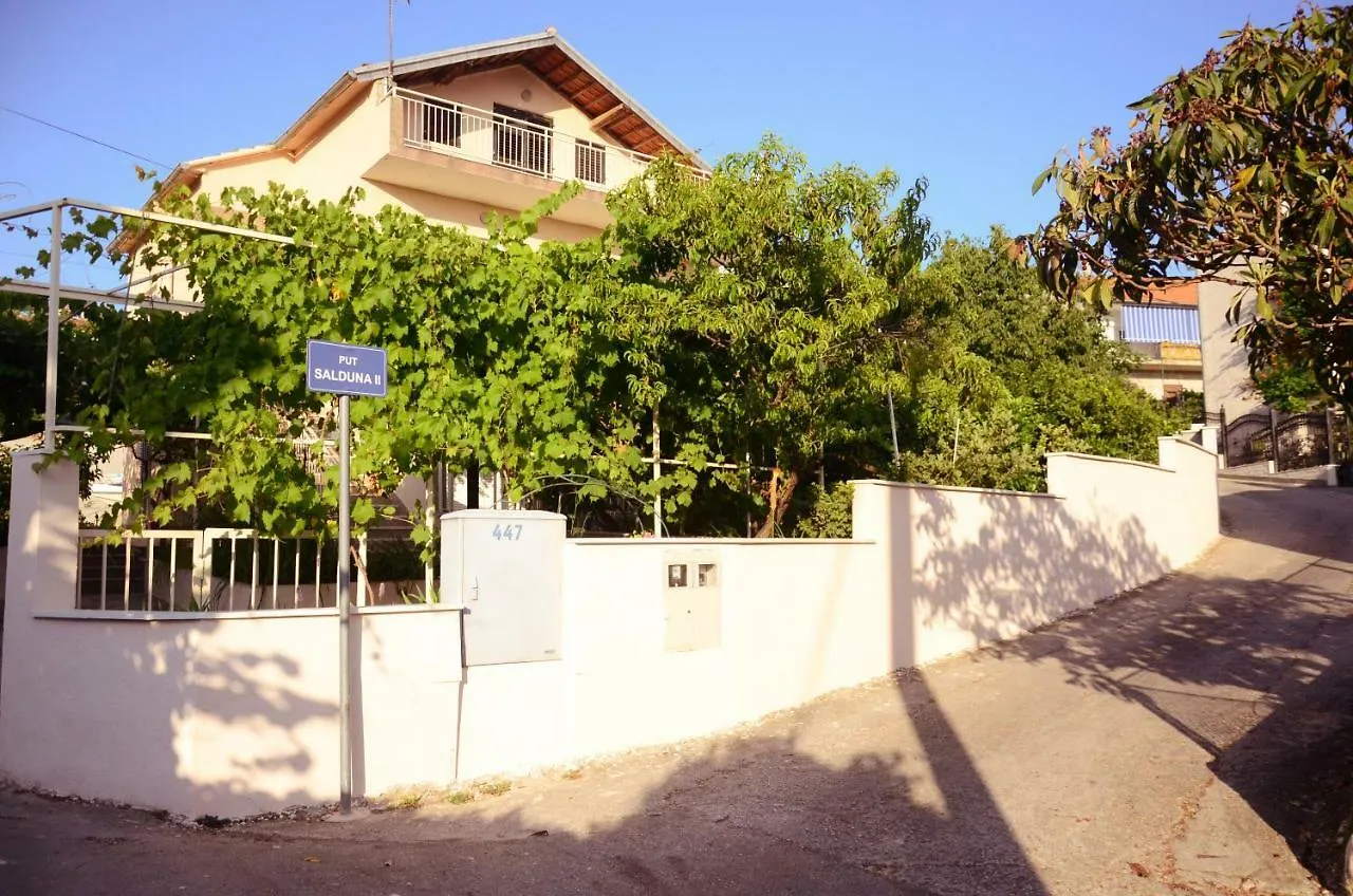 Apartments Andoria Trogir